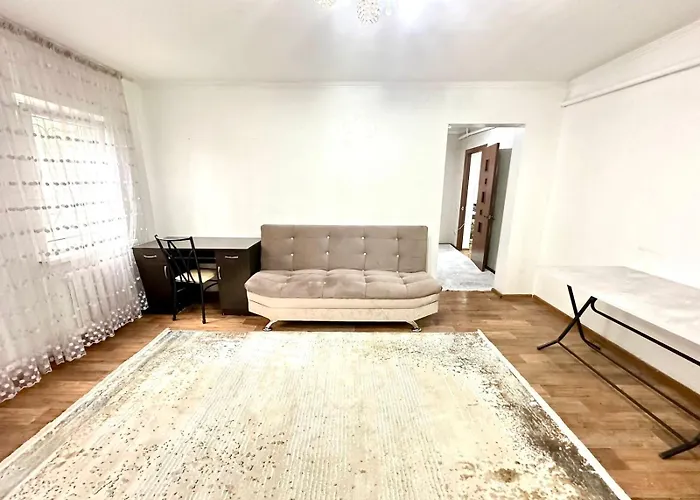 Guest House Метро Раймбек
