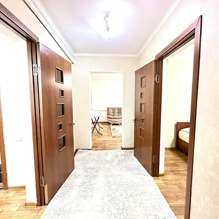 Guest House Метро Раймбек Almaty Exterior photo