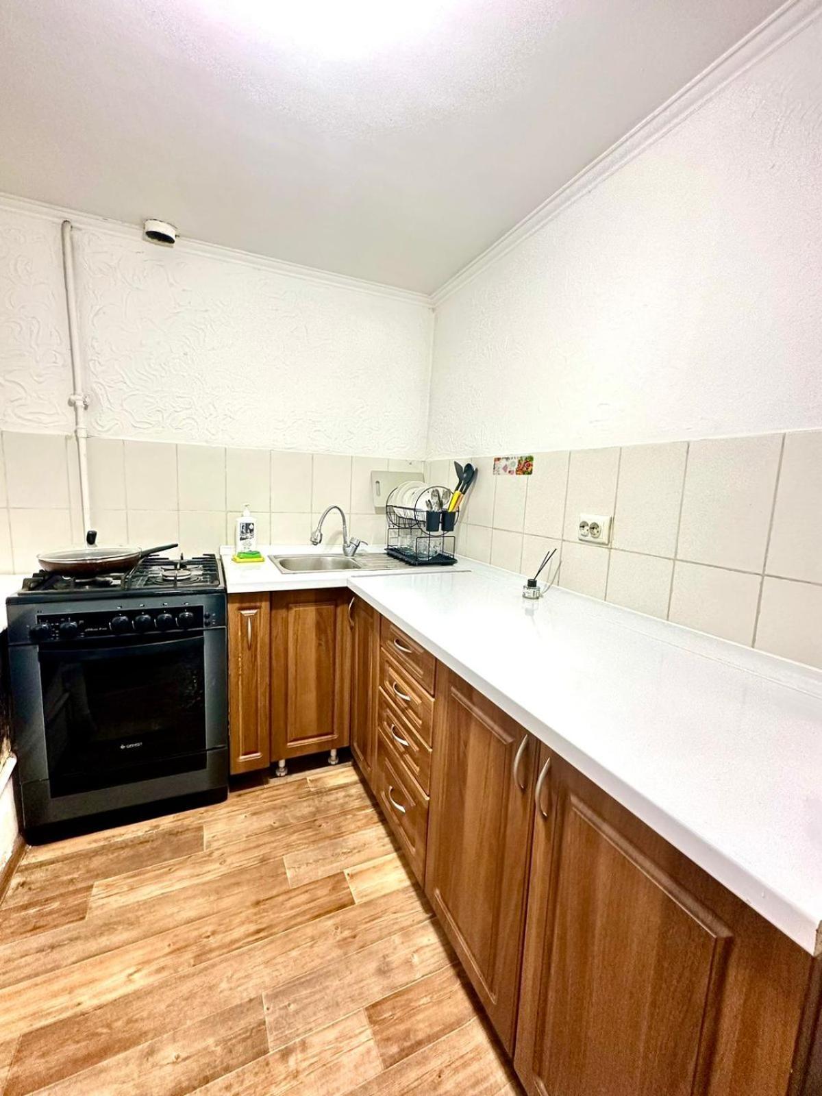 Apartment метро раймбек *